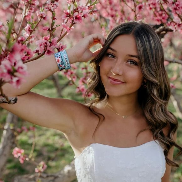 ZOX "THORNS AND ALL" #679 FLORAL ROSE BLOG POSITIVE AFFIRMATIONS WRISTBAND - Picture 9 of 9